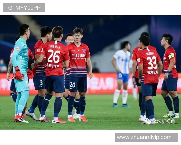 上海足球队精英赛团队协作表现分析与点评展现团结力量 上海足球队精英赛团队协作表现分析与点评展现团结力量